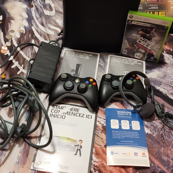 Special Edition Tom Clancy Splinter Cell Xbox with Riot Squad Gaming Accessories - Picture 4 of 9